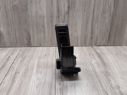 2009-2012 Mercedes-Benz E550 W212 Gas Accelarator Pedal A2043001104 OEM