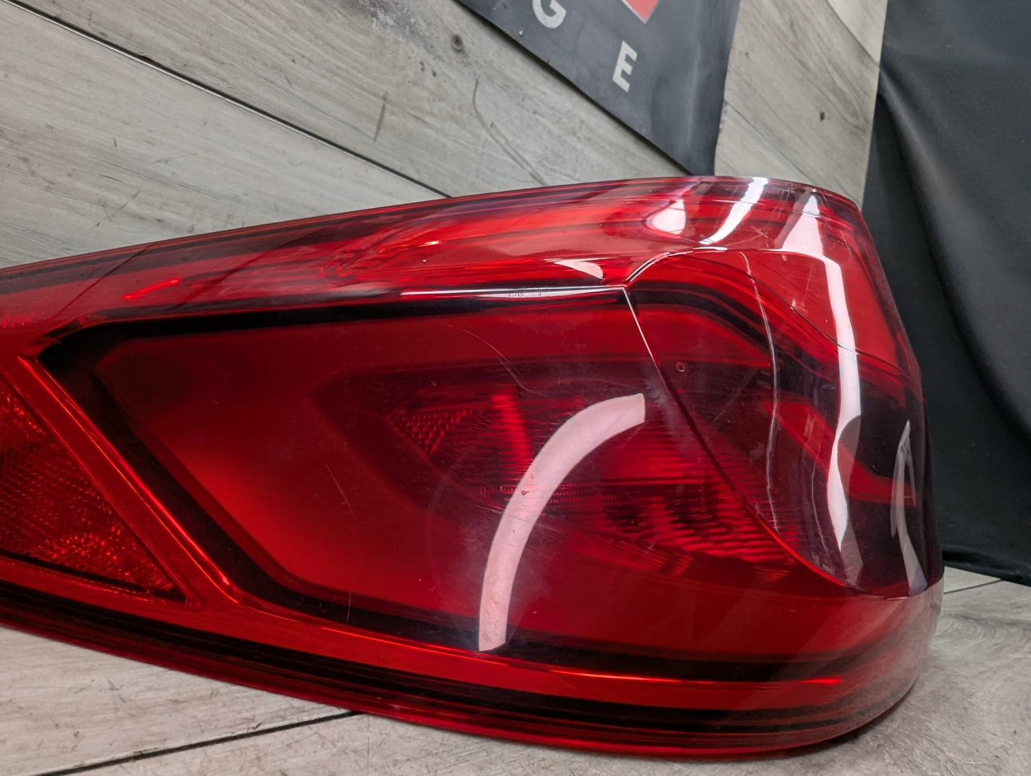 17-20 OEM BMW F90 G30 530 540 M550 M5 Rear Left Driver Side Outer Tail Light