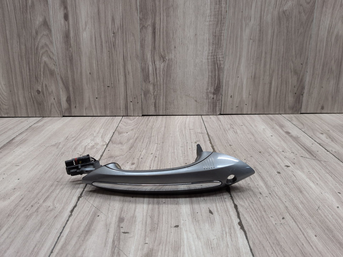 2011-2016 BMW M5 F10 Front Left Exterior Door Handle w/ Comfort Access 7305343