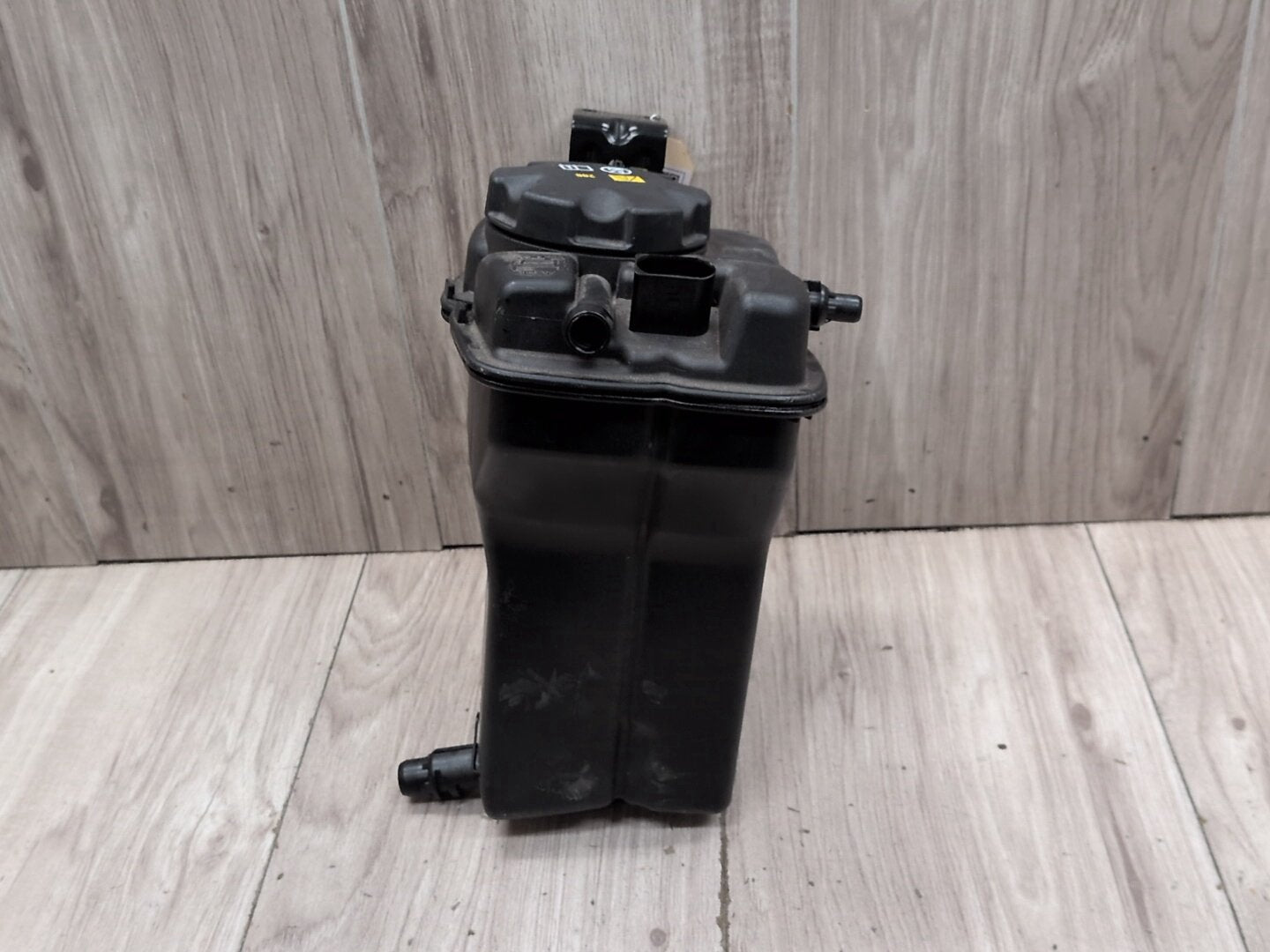 OEM BMW G80 G82 G83 G87 M2 M3 M4 Engine S58 Coolant Overflow Expansion Tank