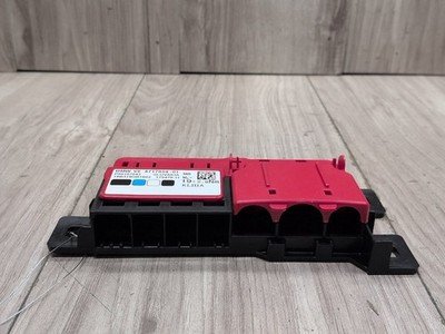 2019-2026 BMW X5 G05 Rear Power Distribution Fuse Box 8717954 OEM