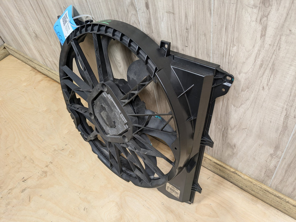 07-13 OEM BMW E82 E88 E90 E92 E93 N52 Radiator Cooling Auxiliary Fan 600W