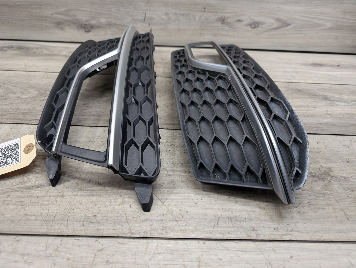 2008 - 2017 Audi S5 8T Front Left Right Center Bumper Cover Grilles SET 8T0807681