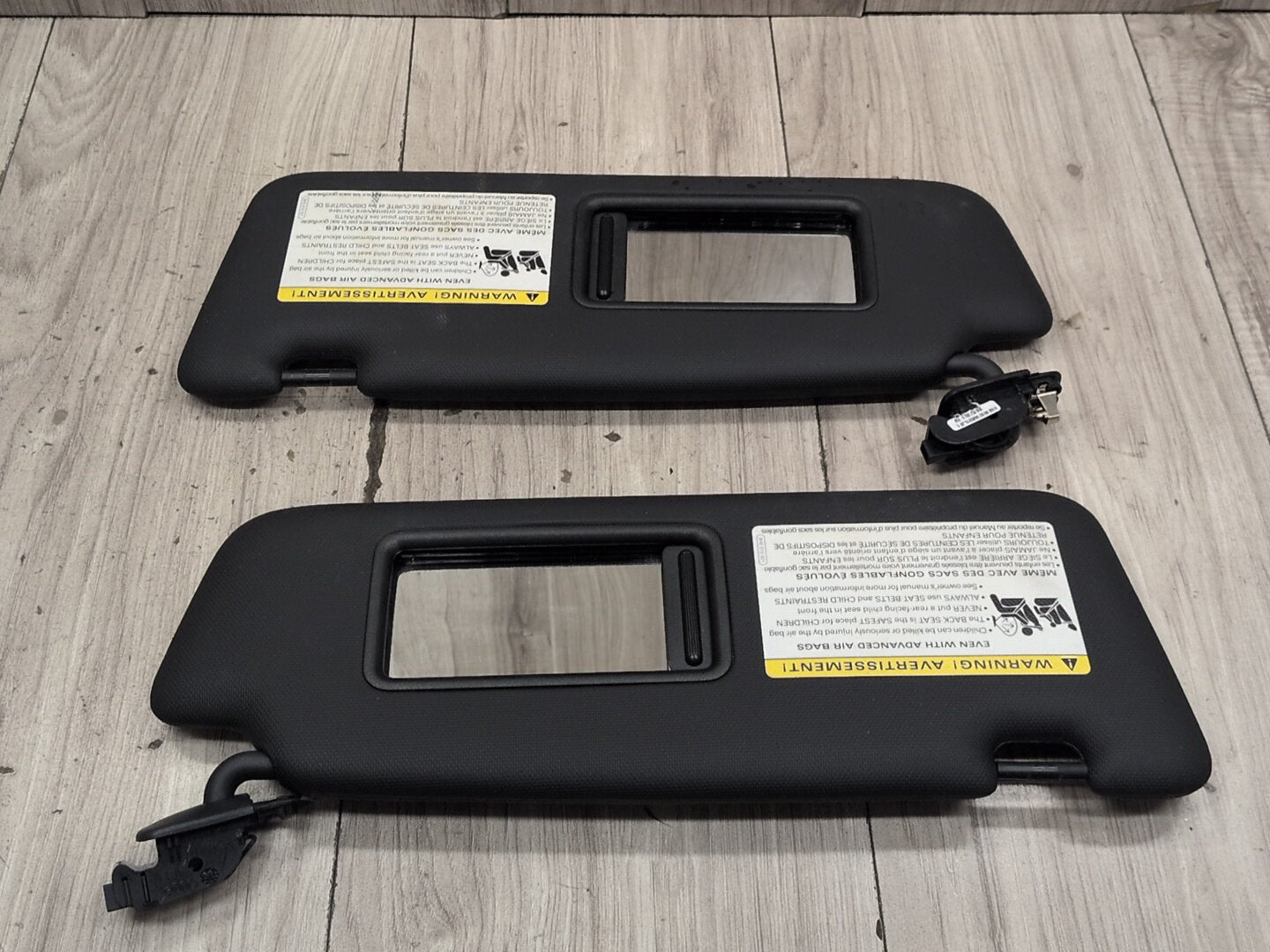 2015-2018 Audi Q3 8U Front Left Right Sun Visor SET 8U0857551D