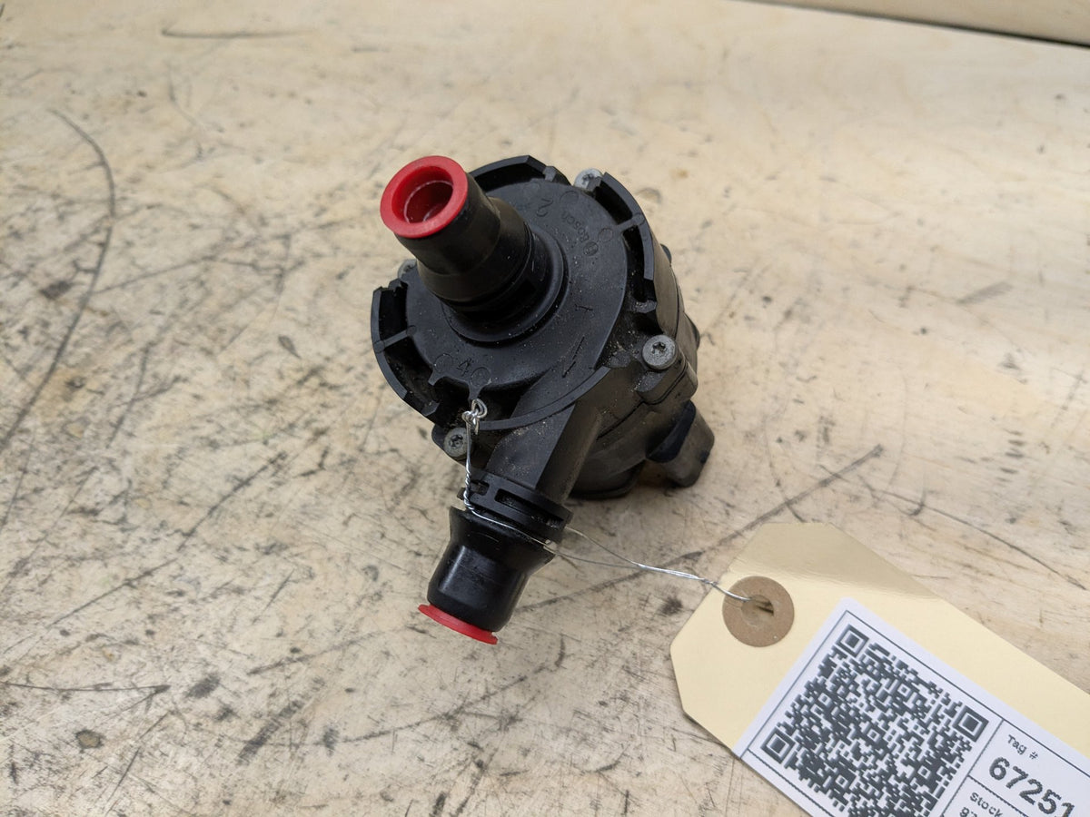 OEM BMW F90 F93 G11 G12 G16 G30 M5 Engine Electric Auxiliary Water Coolant Pump