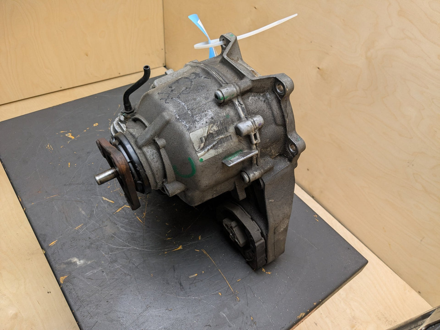 2013 BMW X5 N55B30A Transmission Transfer Case 140622k 7643758
