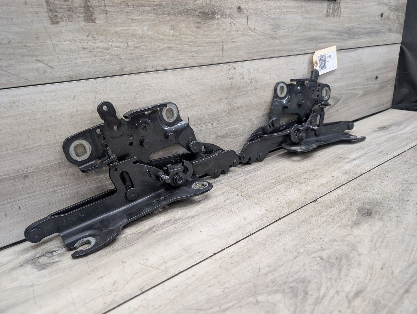 OEM BMW F22 F23 F30 F32 F33 F36 F80 F82 F83 F87 Left Right Side Hood Hinges PAIR