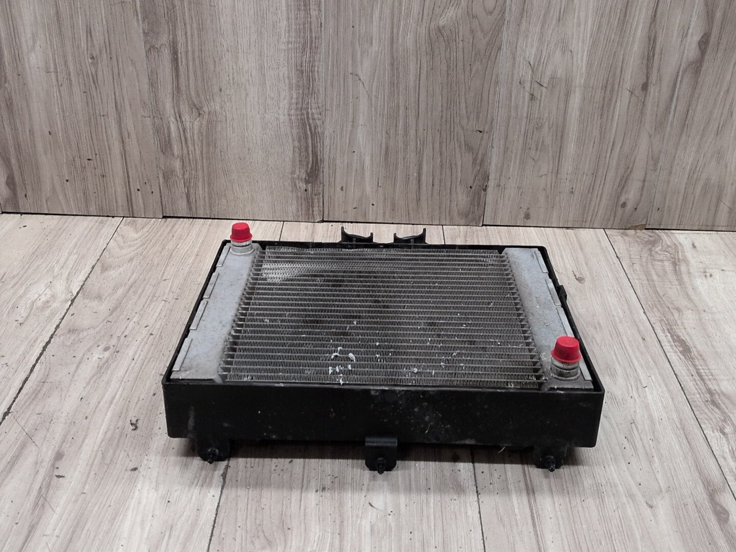 2012-2018 BMW M6 F06 Left Driver Secondary Auxiliary Radiator 2284277