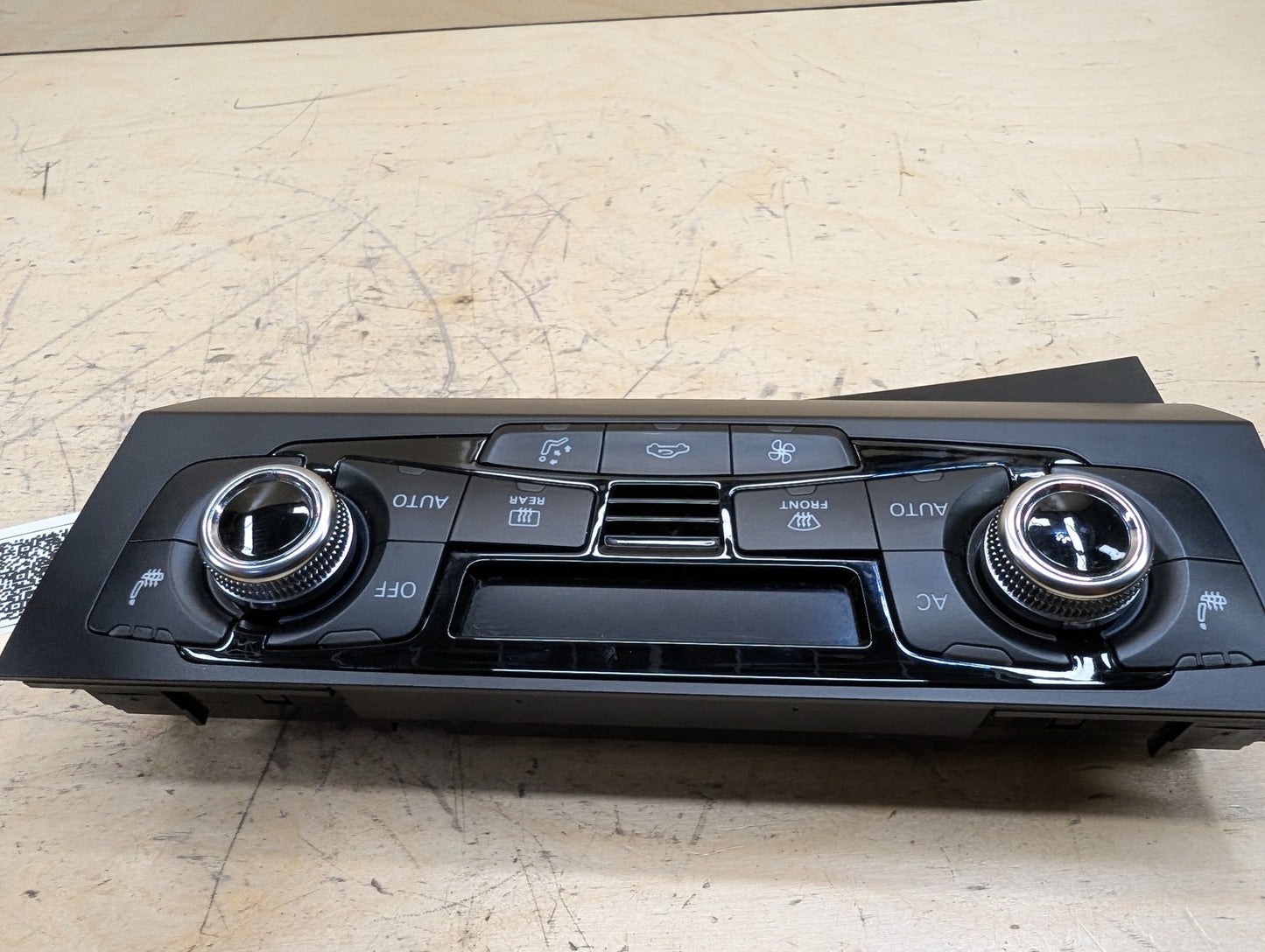 2011-2017 Audi RS5 8T Front AC Heater Climate Control Switch 8K1820043T