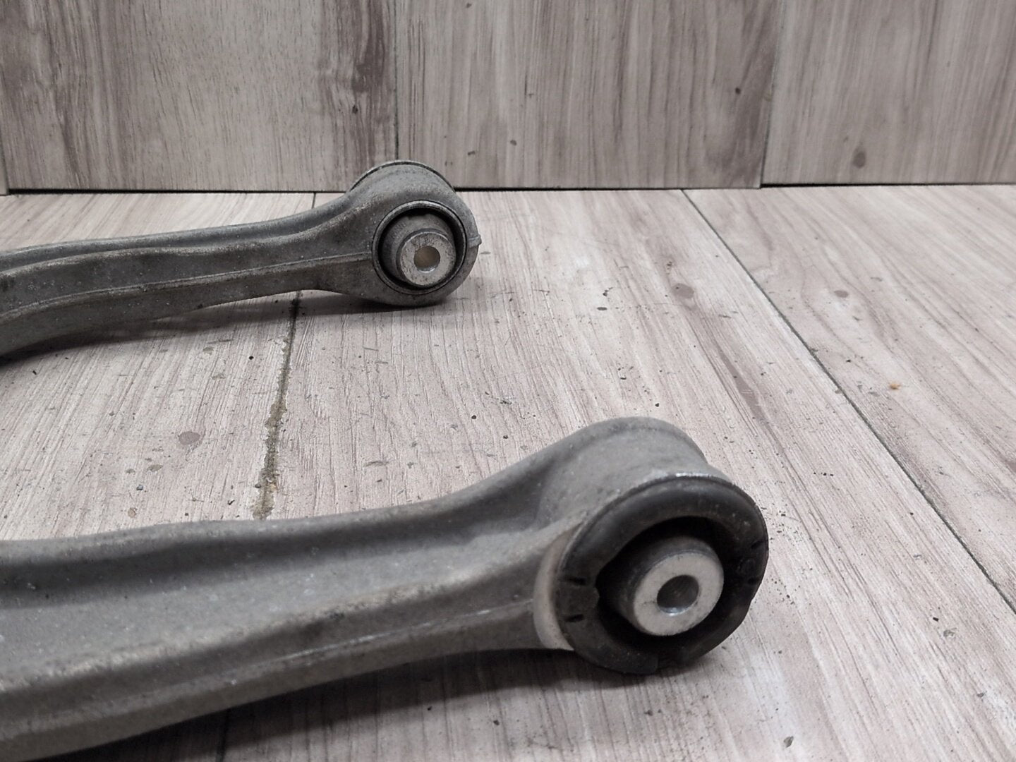 2019 - 2026 BMW X5 G05 Front Left Driver Control Arms SET 6884584 N63B44M3