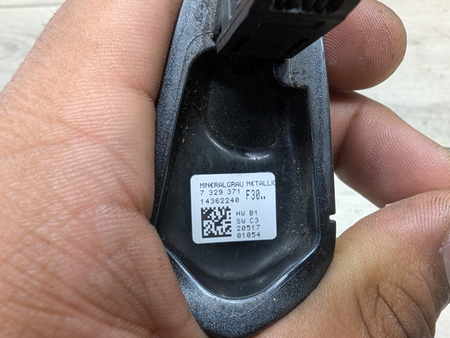 12-18 OEM BMW F30 F32 F36 F82 COMFORT ACCESS Front LEFT Driver Door Handle Gray