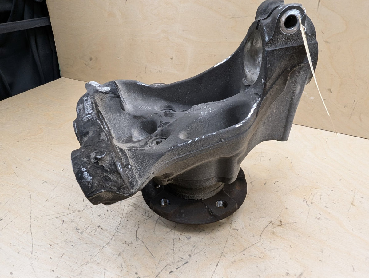 2012-2018 BMW 320i F30 Front Left Driver Spindle Knuckle w/ Bearing 6792287