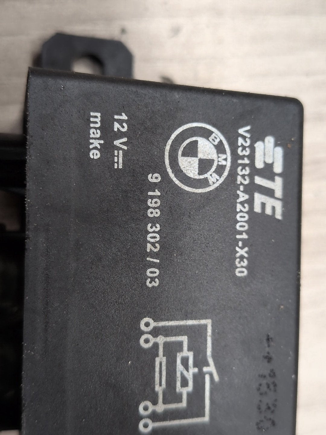 OEM BMW F10 F13 F02 F30 F32 F80 F82 F85 M3 M4 M6 Cooling Fan Relay Control 130A