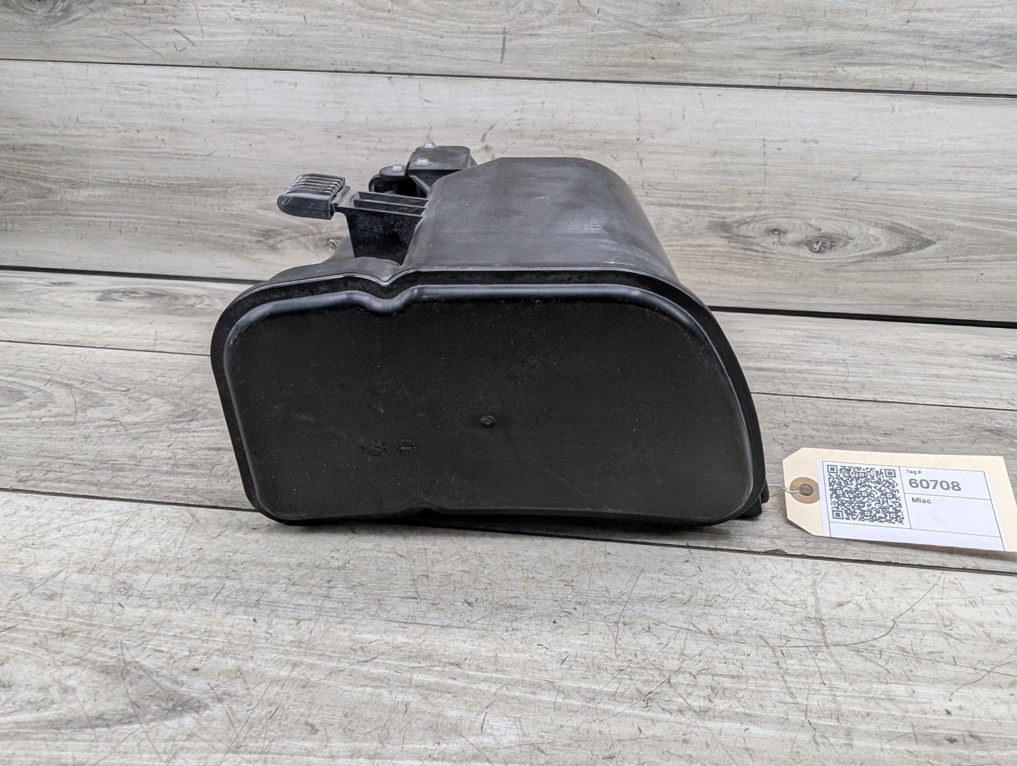 2011-2016 BMW 535i F10 Fuel Vapor Charcoal Canister 7245541