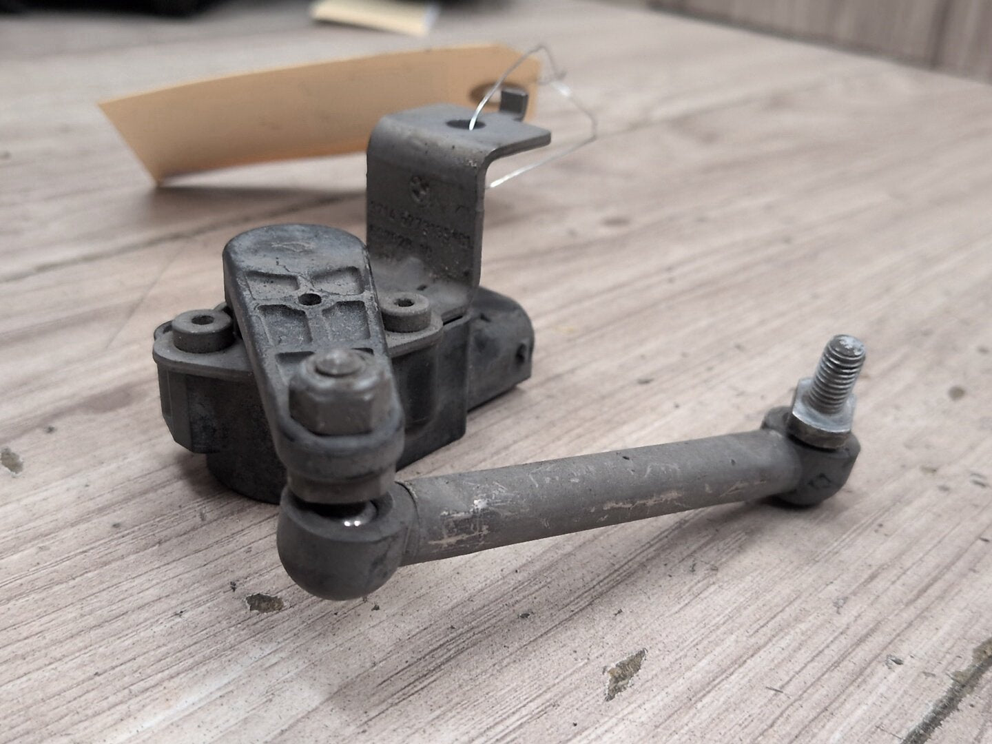 2007-2013 BMW X5 E70 Suspension Height Level Sensor 6785206