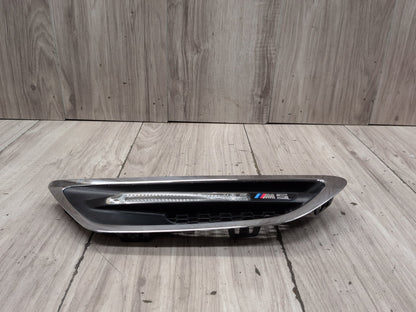 2011-2016 BMW M5 F10 Front Right Passenger Fender Trim Molding 7903880 OEM