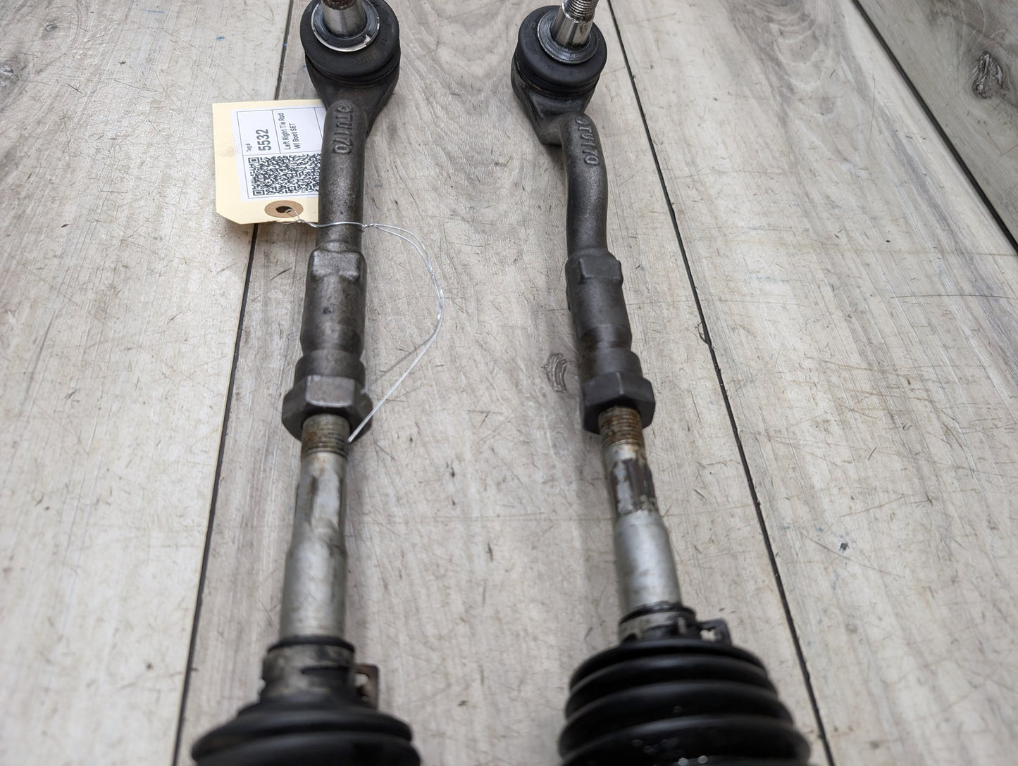 2013 BMW X5 E70- Left Right Tie Rod W/ Boot SET