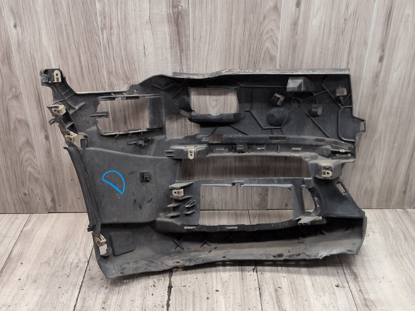 2016-2022 BMW 750i G12 Rear Left Driver Bumper Support Bracket 8061129 OEM