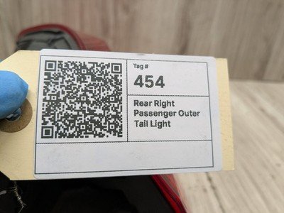 14-17 OEM BMW F32 F33 F36 F82 F83 M4 Rear Right Passenger Outer Tail Light Lamp