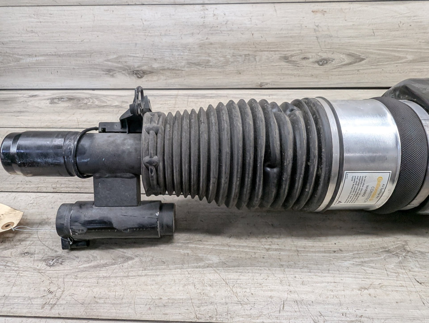16-22 OEM BMW G11 G12 740iX 745eX 750iX B7 FRONT Right Passenger Air Shock Strut