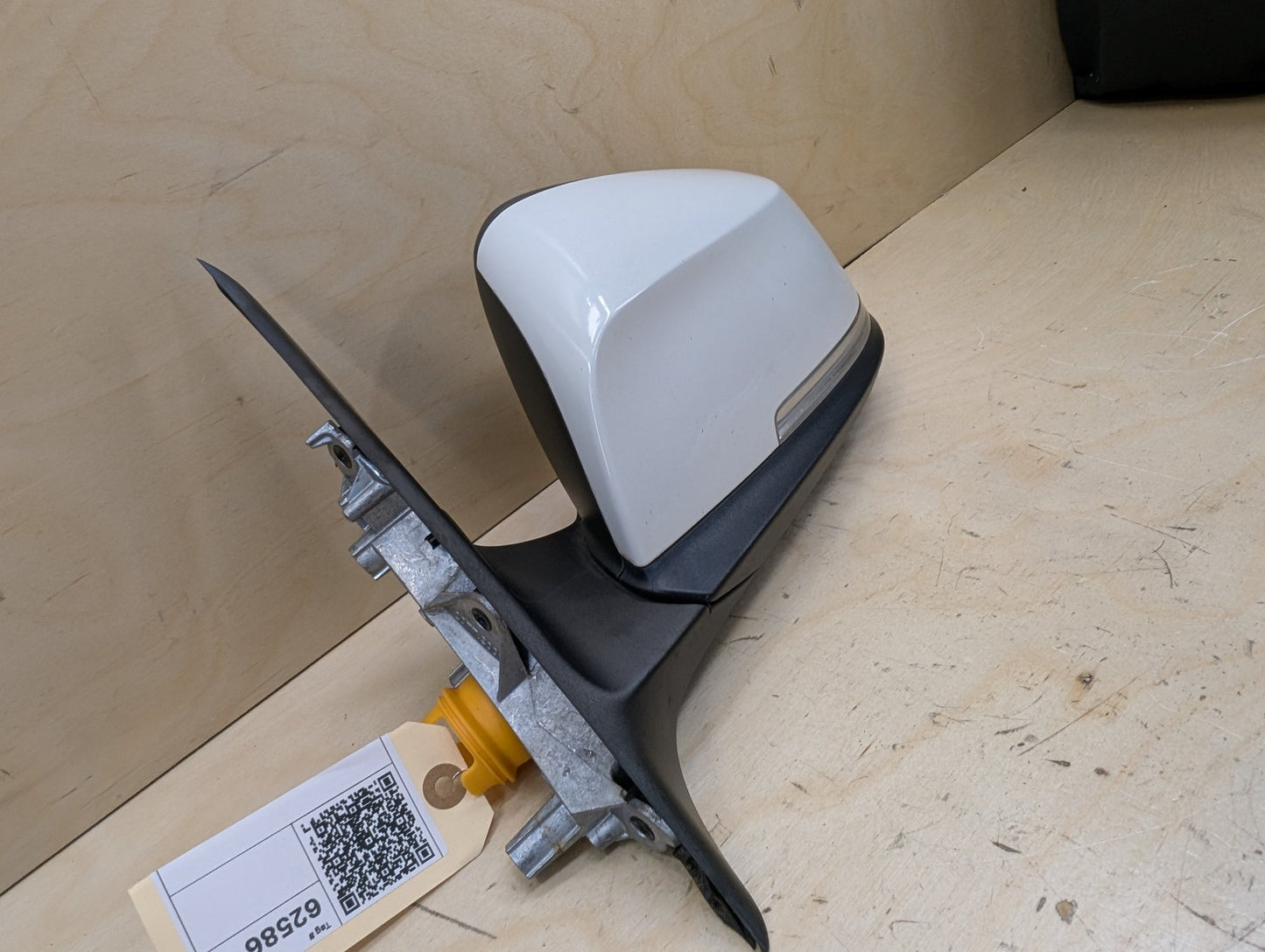 12-18 OEM BMW F30 328 330 335 340 Left Driver Auto Dip Heated Side Mirror White 300