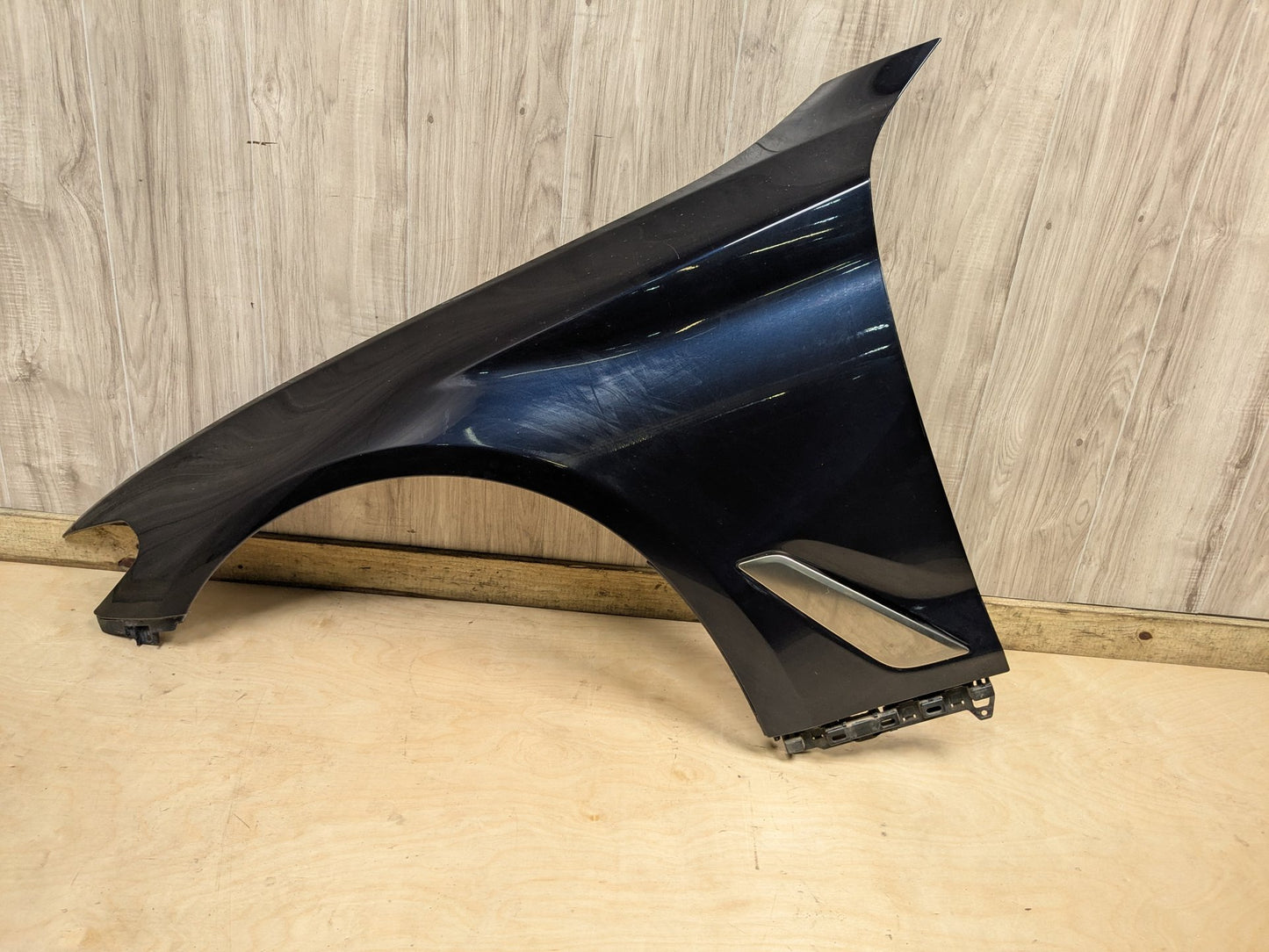 17-23 OEM BMW G30 G31 530 540 M550 Front Left Driver Fender Panel