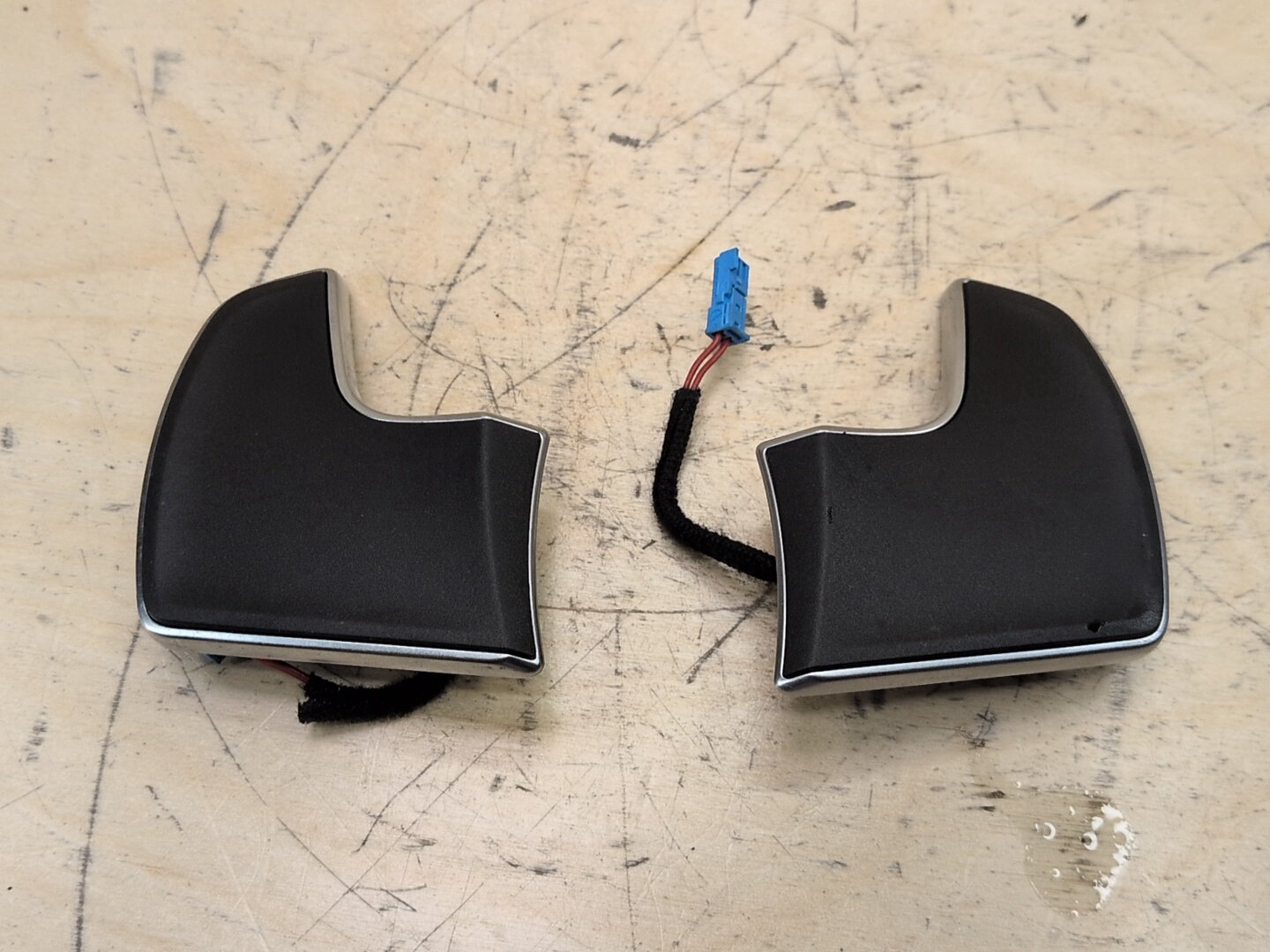 2016-2022 BMW 750i G12 Left Right Steering Wheel Paddle Shifter SET 9372496