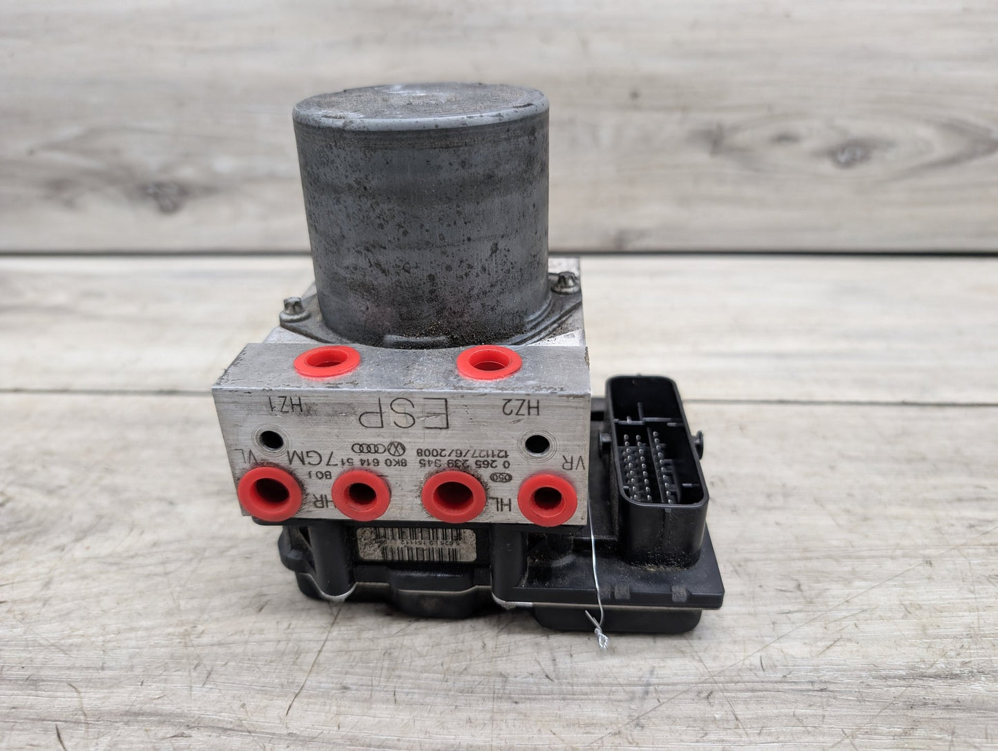 2008 - 2017 Audi S5 8T ABS Pump Module 8K0614517GM
