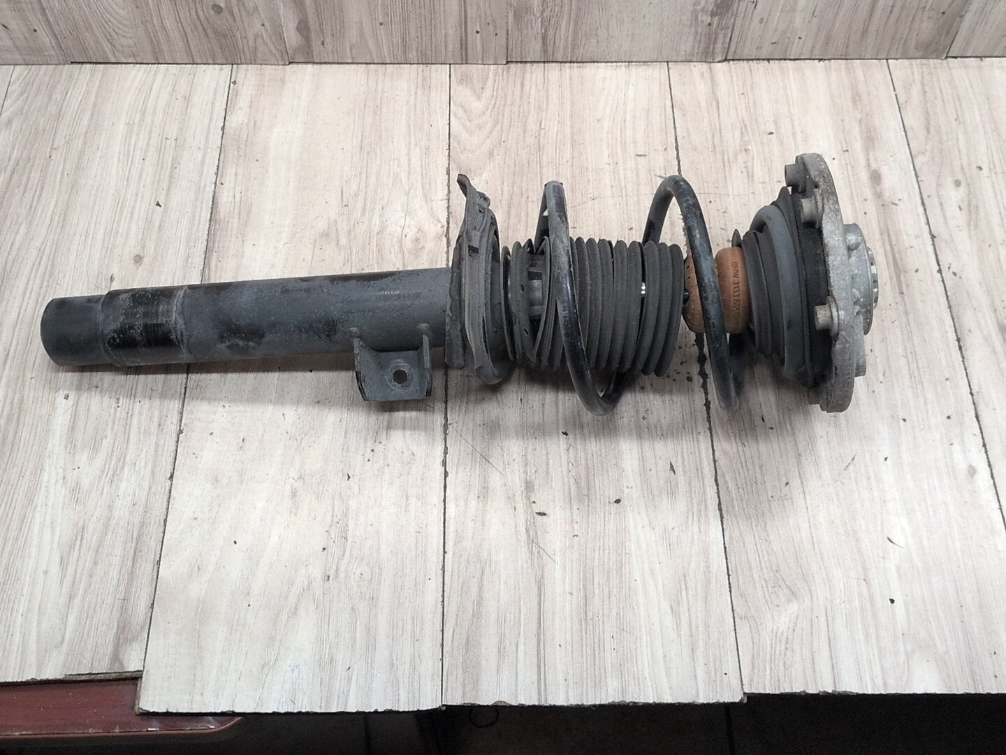 2014-2020 BMW 435i F32 - Front Left or Right Spring Strut Shock Absorber PN: 6873755