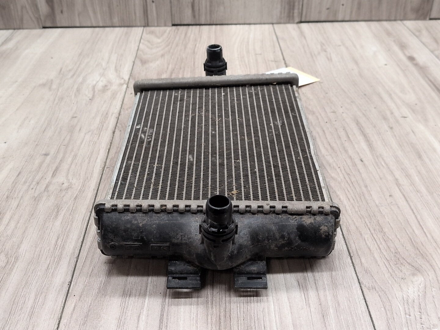 OEM BMW F22 F23 F30 F32 F33 F36 335 440 Engine Oil Auxiliary Secondary Radiator
