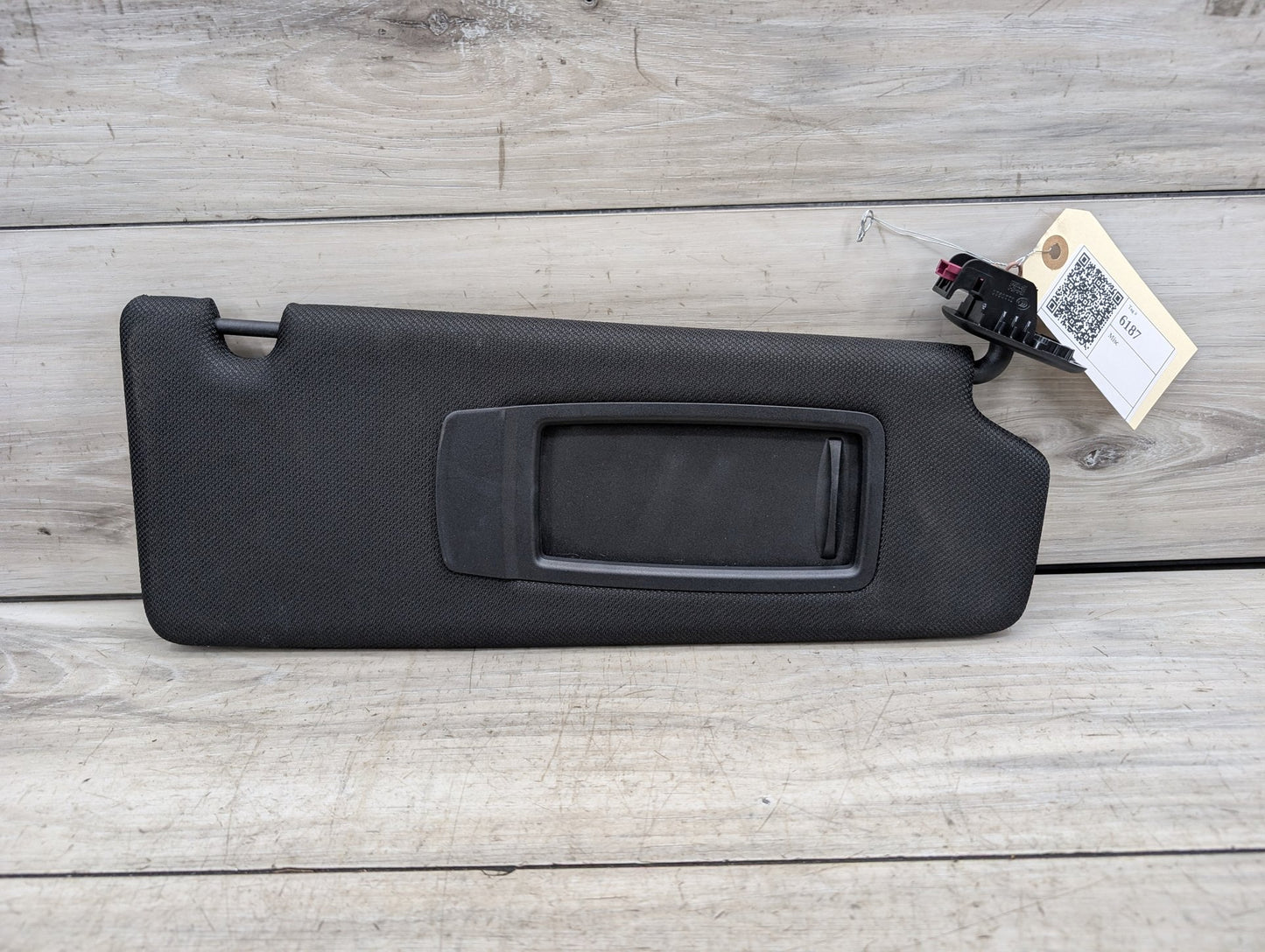 2017-2023 BMW M550i xDrive G30 Front Right Passenger Sun Visor 8068742