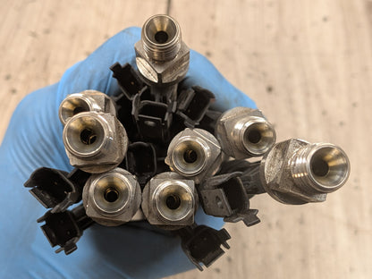 2018-2023 BMW M550i G30 Engine Motor Fuel Injector SET 8638255
