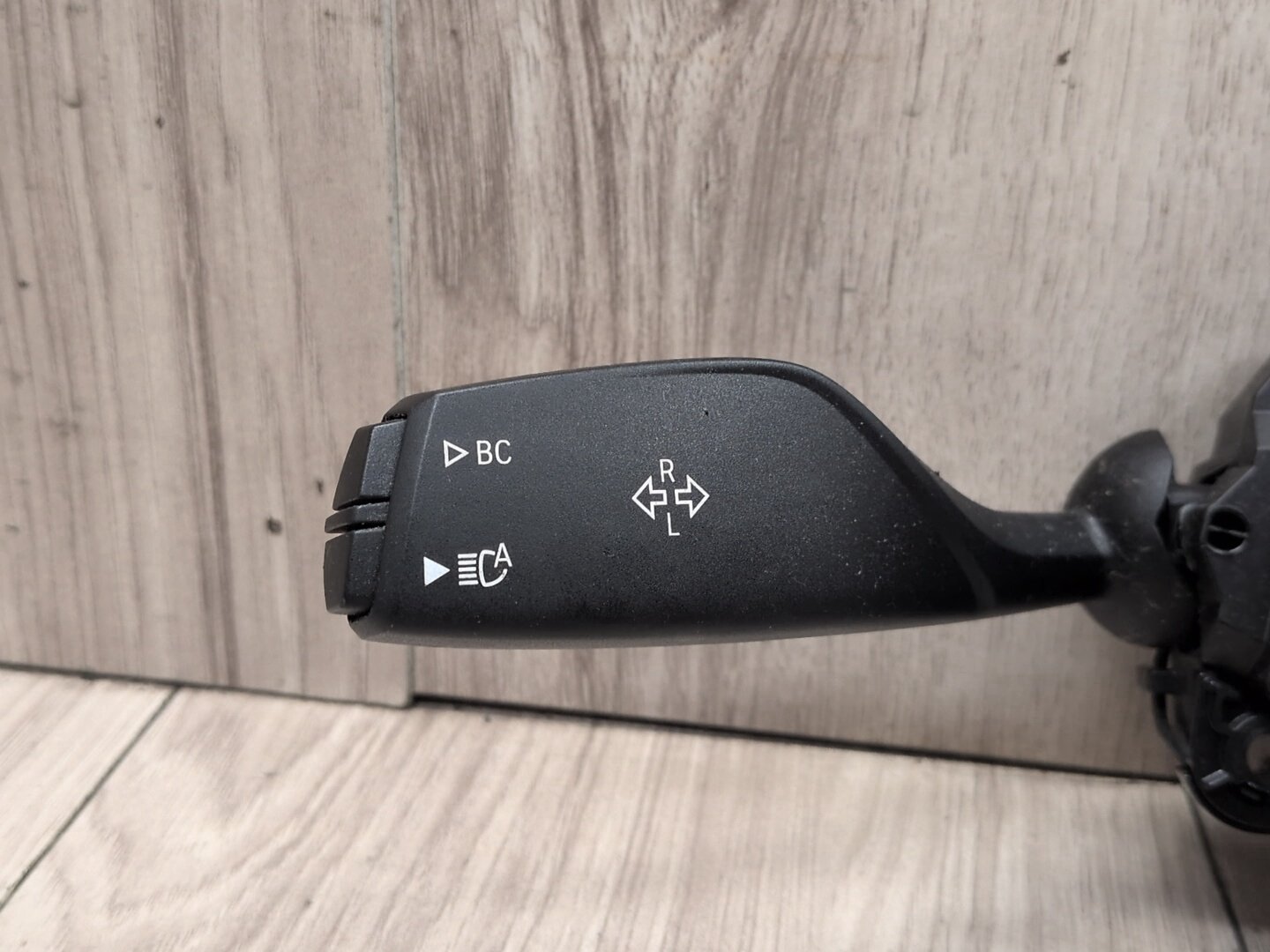 2016-2022 BMW 750i G12 Steering Wheel Sensor Clockspring 6846668 OEM