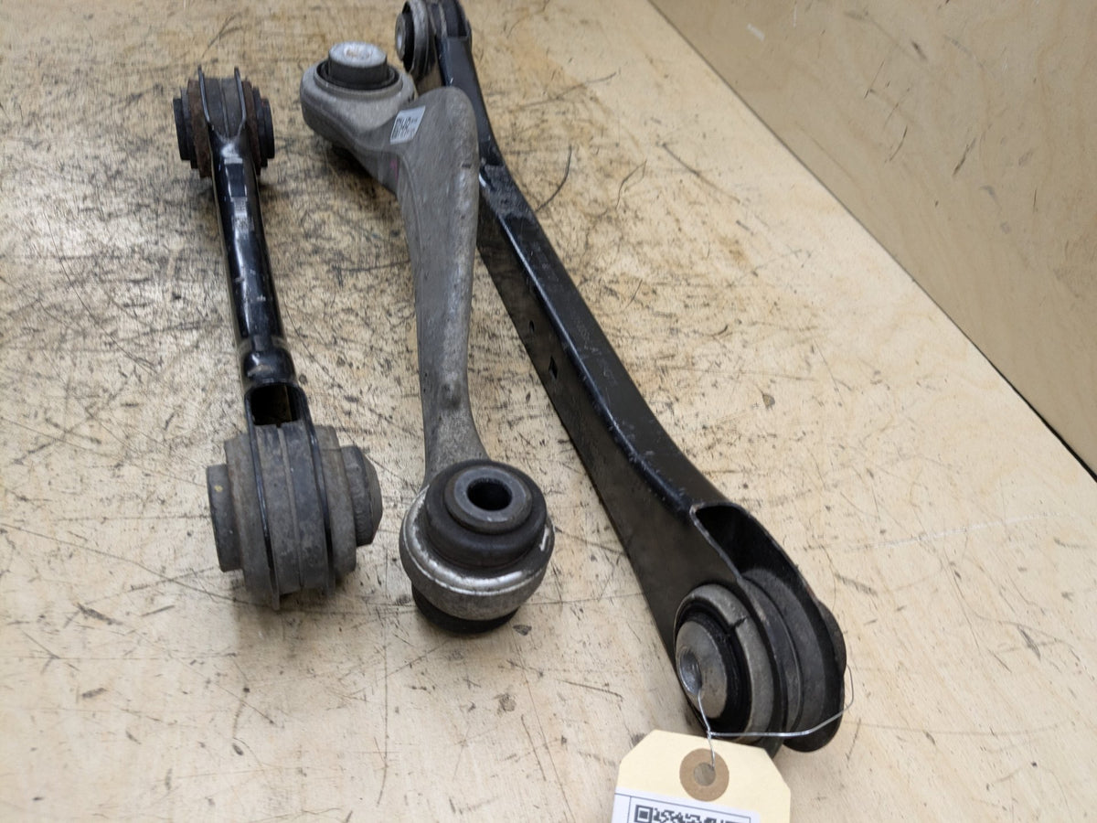16-23 OEM BMW G11 G12 G16 G30 Rear Right Passenger Upper Lower Control Arm SET
