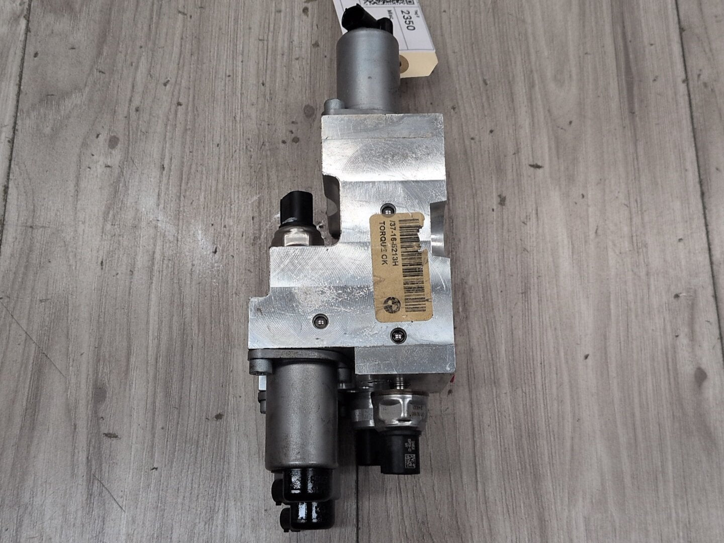 08-19 OEM BMW F15 F16 F85 F86 X5 M X6 M RHD Active Dynamic Drive Valve Block