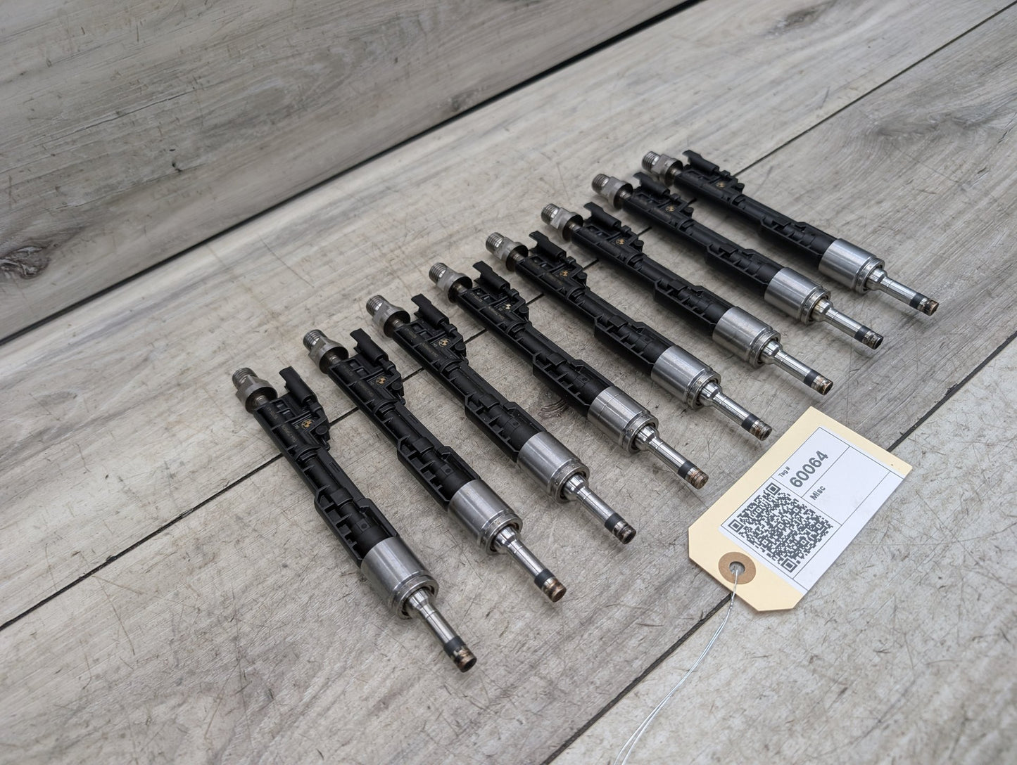 2009-2015 BMW 750Li F02 Engine Motor Fuel Injector SET 7599876