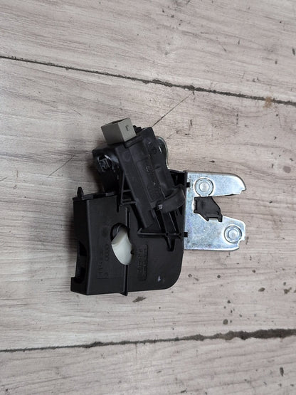 2010-2016 Audi S4 B8 Liftgate Trunk Lid Liftgate Lock Latch Actuator 4F5827505 OEM
