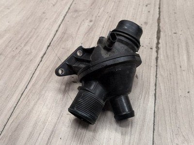 OEM BMW F10 F15 F22 F25 F30 F32 Engine N20 N26 Water Coolant Thermostat Housing