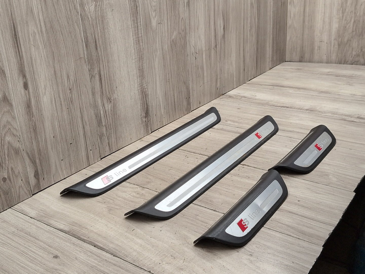 2015-2018 Audi Q3 8U Front Rear Left Right Scuff Plate Door Sill SET 8U0853376A
