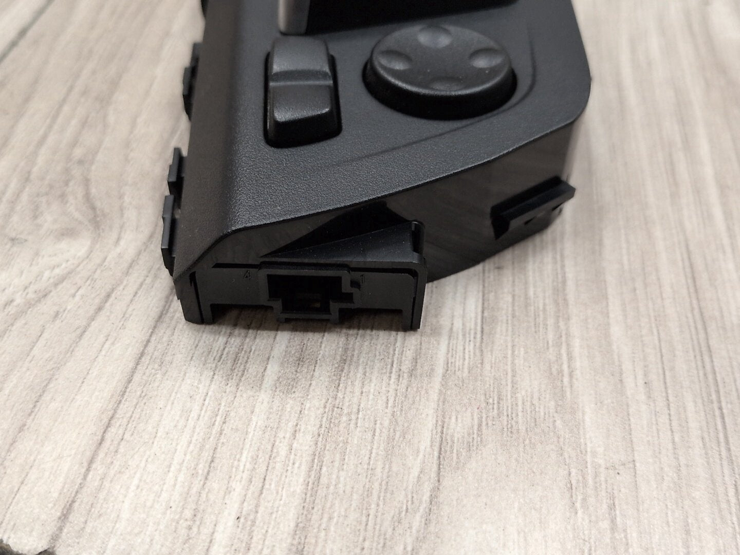 2014 - 2020 BMW 440i F36 Front Right Passenger Seat Control Switch 9382440 B58B30M0