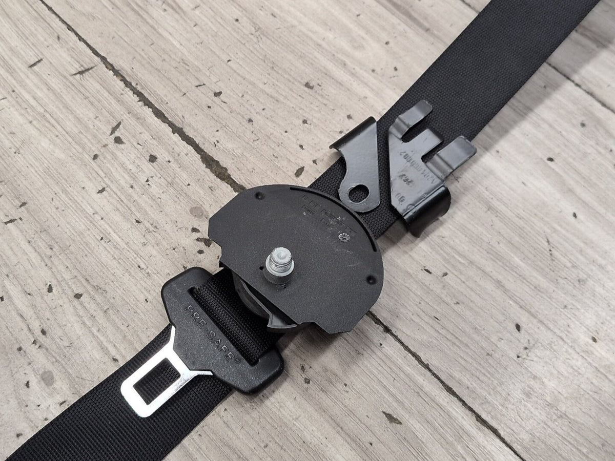 2009-2012 Mercedes-Benz E550 W212 Front Right Passenger Seatbelt Seat Belt Retractor A2128608885 OEM