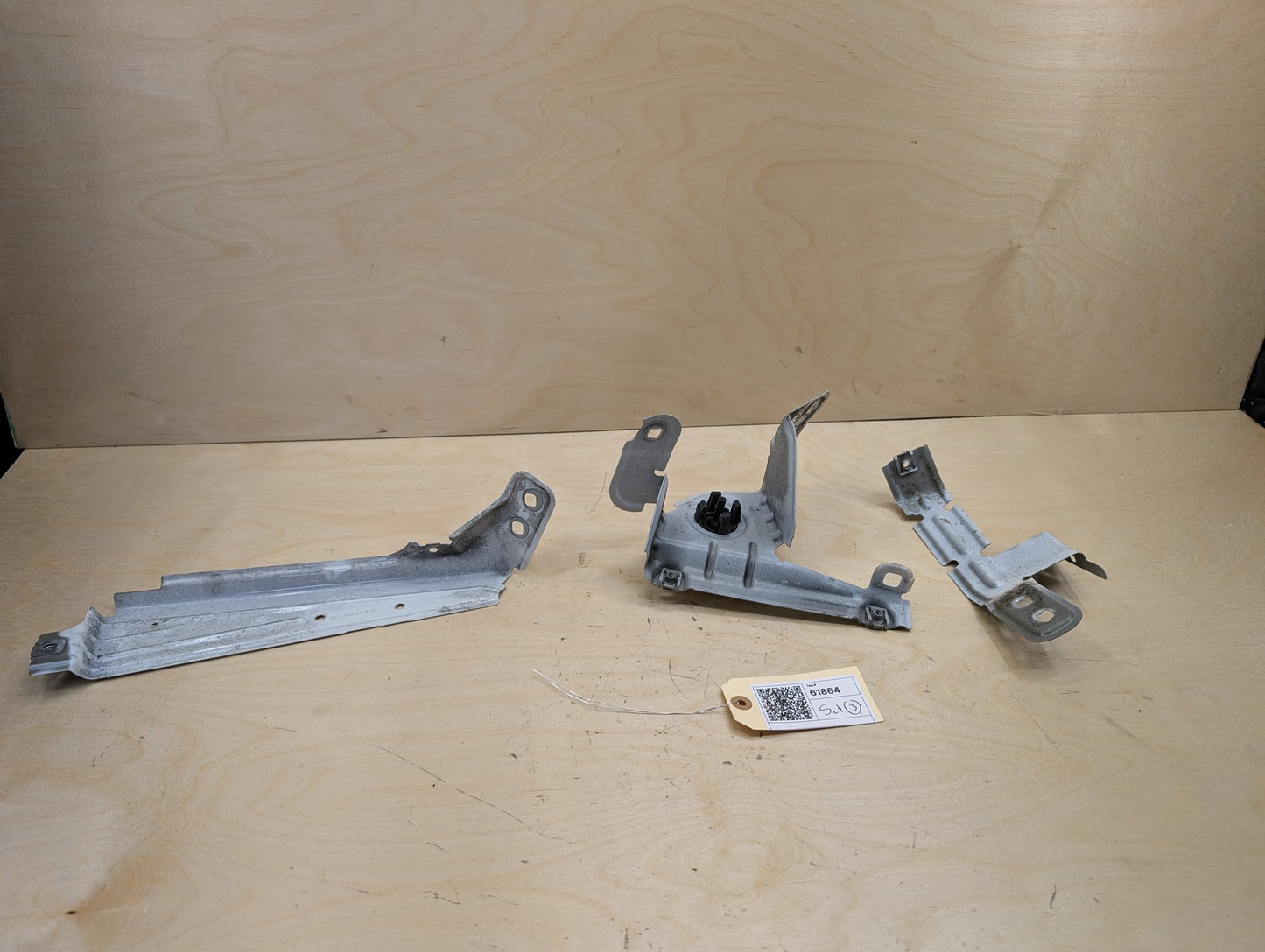 2011-2016 BMW X3 F25 Front Left Driver Fender Brackets SET 7267327