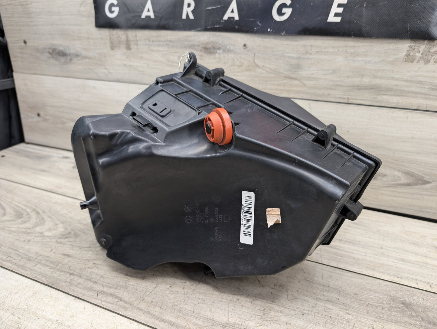 2018 - 2024 BMW X3 G01 Engine Air Filter Box Assembly 8744709 B58B30O1