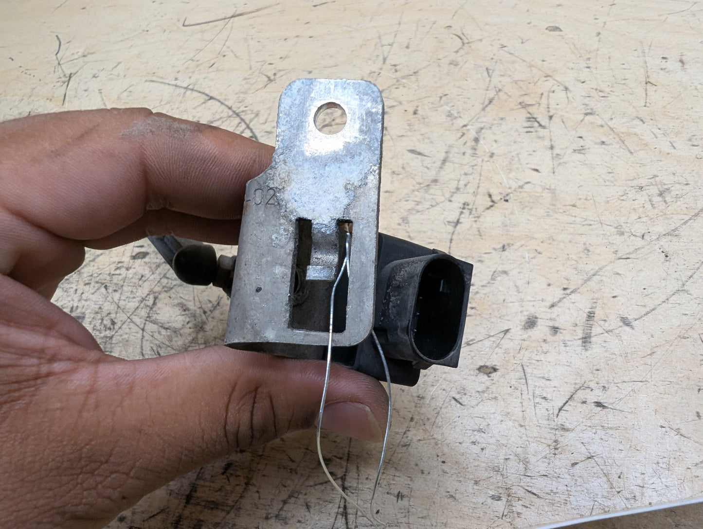 OEM BMW F30 F80 F90 G30 G20 M3 M4 Rear Left Right Suspension Height Level Sensor