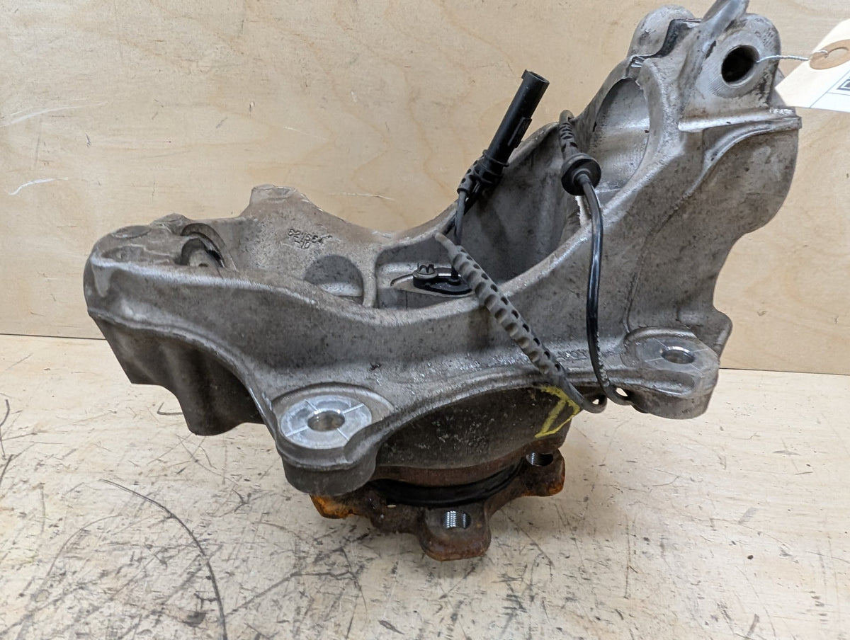 19-25 OEM BMW G20 G22 G23 FRONT Right Passenger Hub Spindle Knuckle Bearing RWD