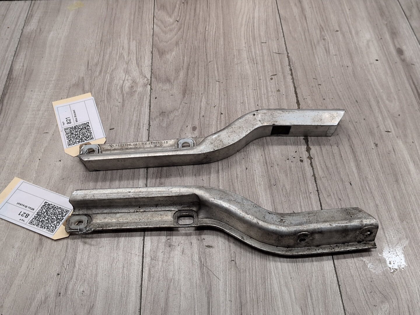 OEM BMW F01 F02 F07 F10 F11 F12 F13 Front Left Right Radiator Support Reinforcement Bracket