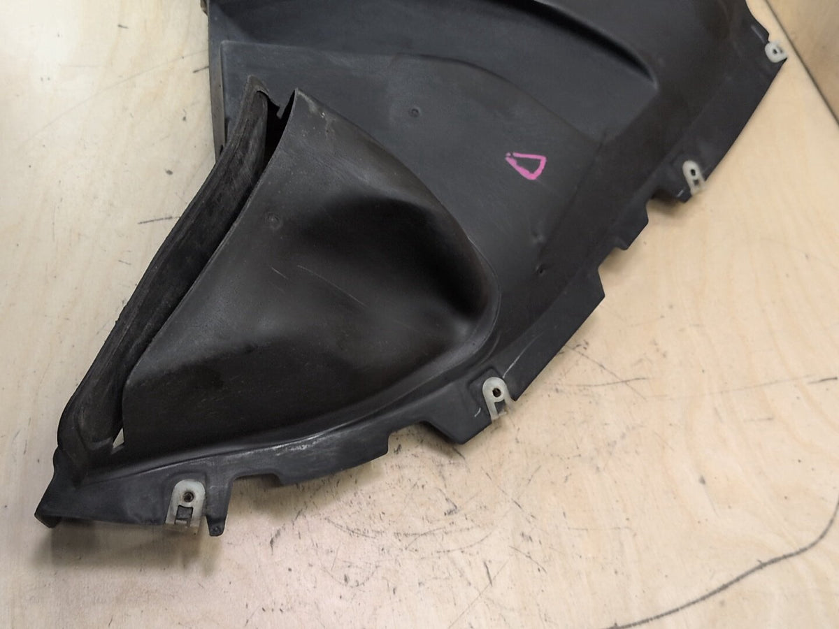 2019-2026 BMW X5 G05 Front Left Driver Wheel Fender Liner Splash Guard 7469469 OEM