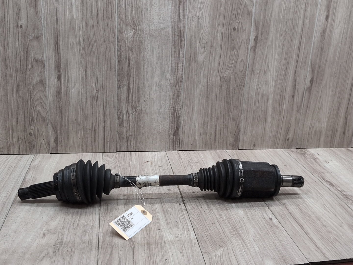 2015 - 2019 BMW X6 F86 Front Left Driver Half Shaft Output CV Axle 7622883 S63B44T2