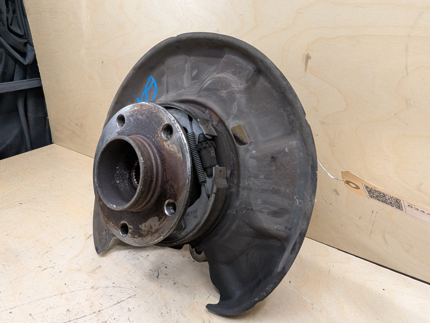2012-2018 BMW 328i F30 Rear Right Passenger Spindle Knuckle w/ Bearing 6792522