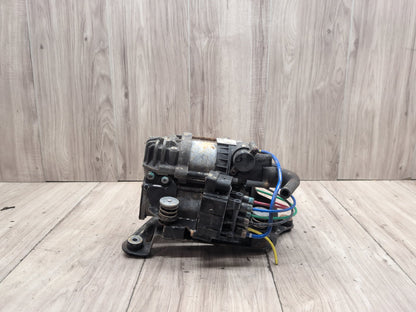 16-22 OEM BMW G11 G12 740 750 M760 Air Suspension Compressor Pump Module Motor